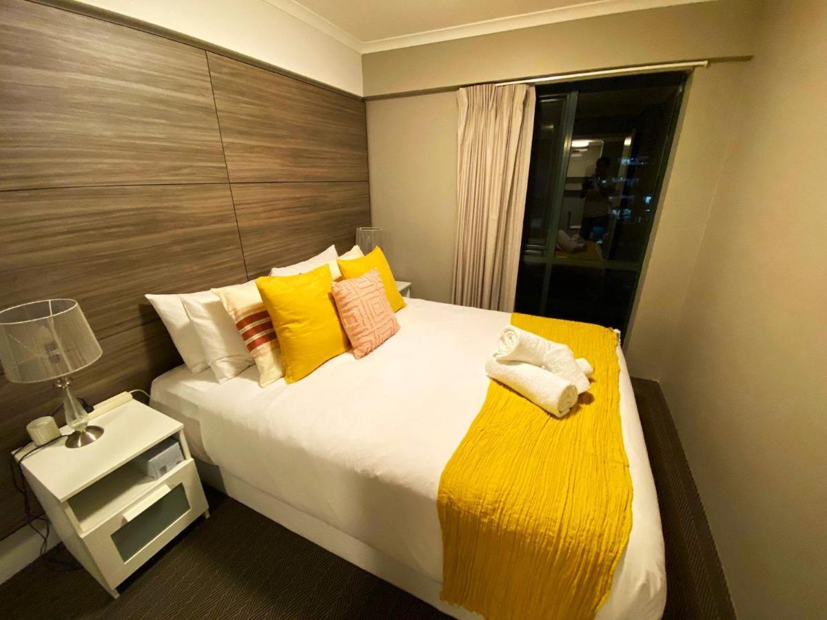 Apartamento 2 Beds 2 Baths Apt In Braddon Cbd - Pool, 1 Free Parking, Gym Camberra Exterior foto